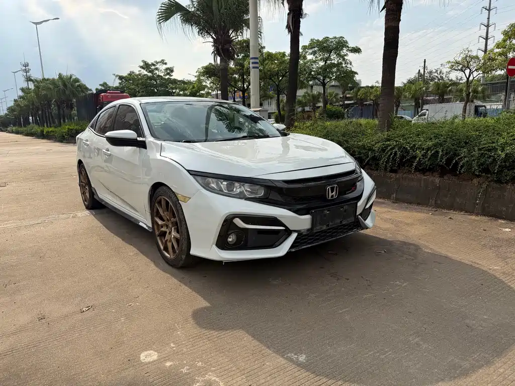 Honda Civic — фото 3