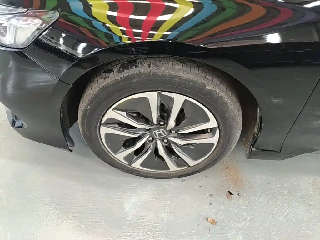 Honda Accord — фото 23
