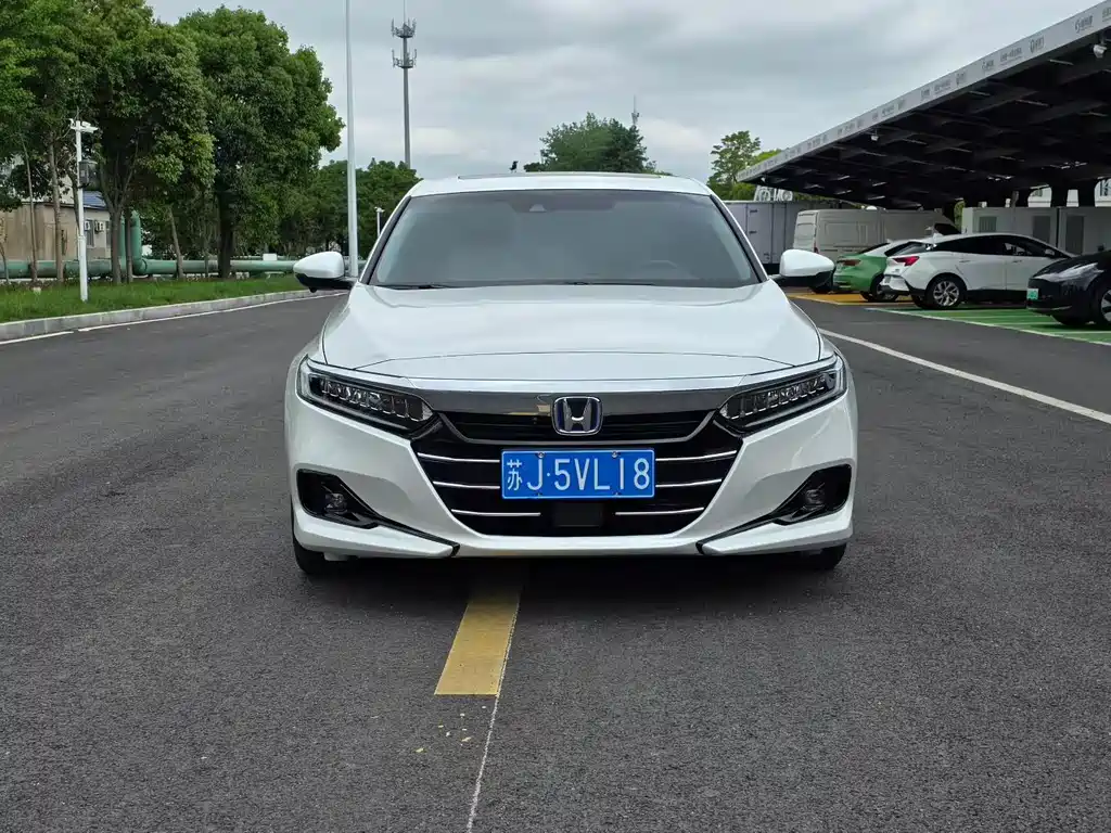 Honda Accord — фото 2