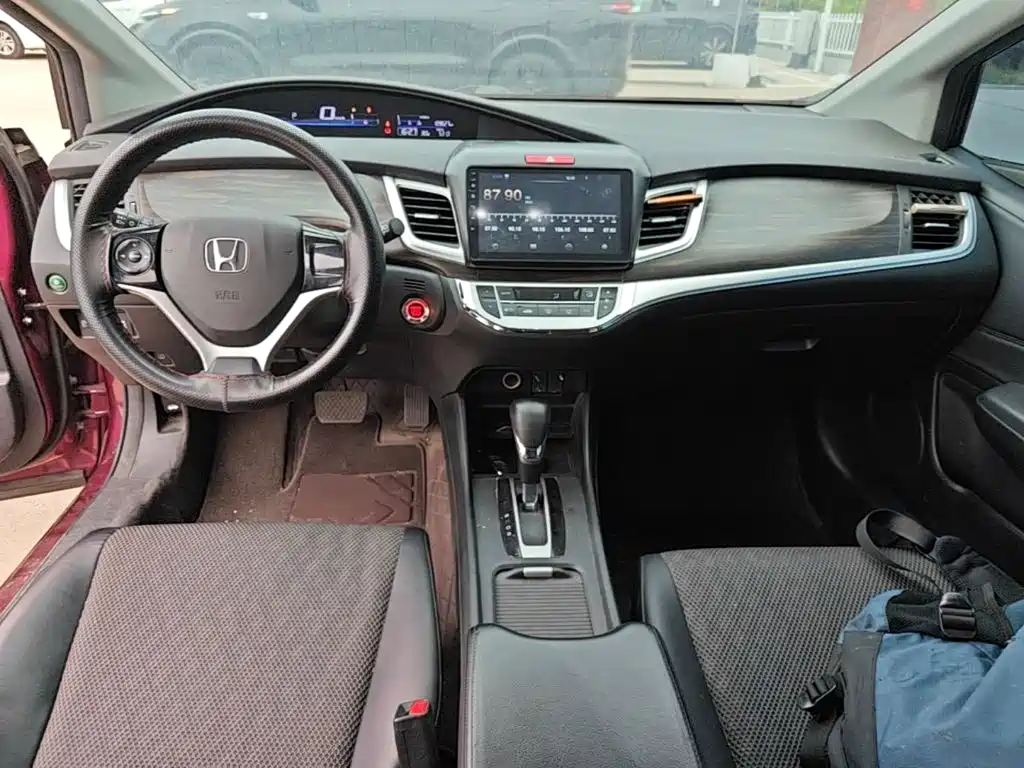 Honda Jade — фото 10