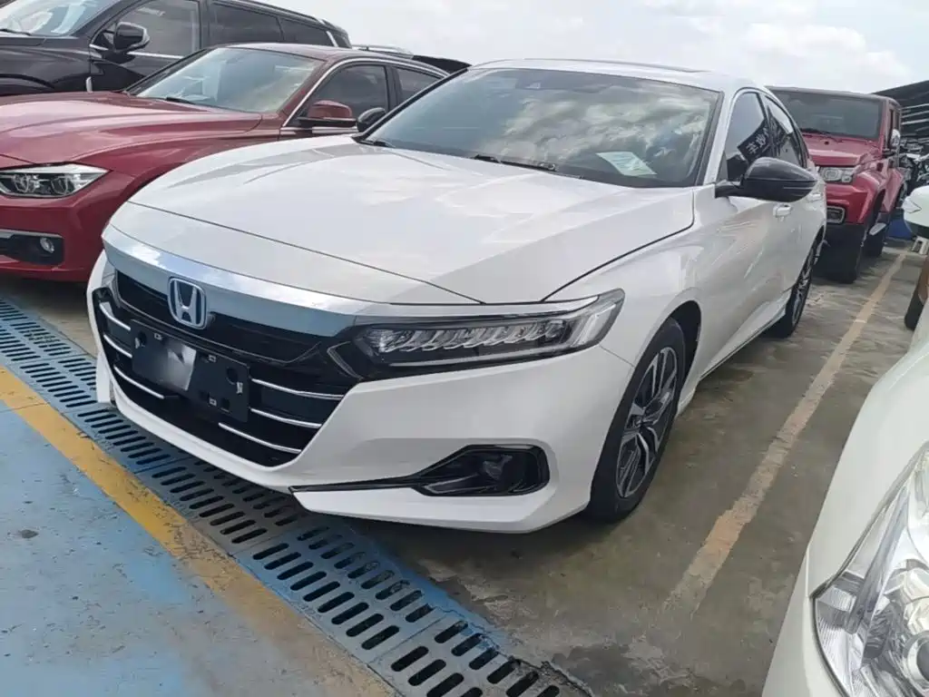 Honda Accord — фото 2