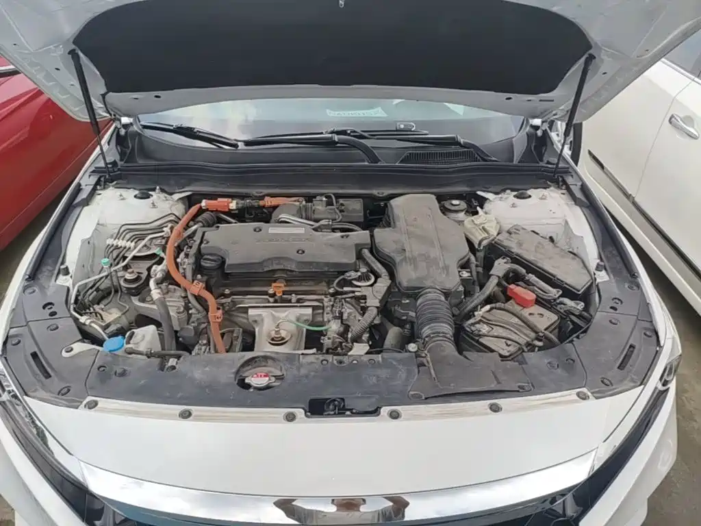 Honda Accord — фото 20
