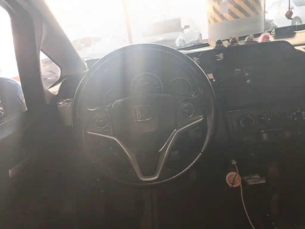 Honda Fit — фото 3