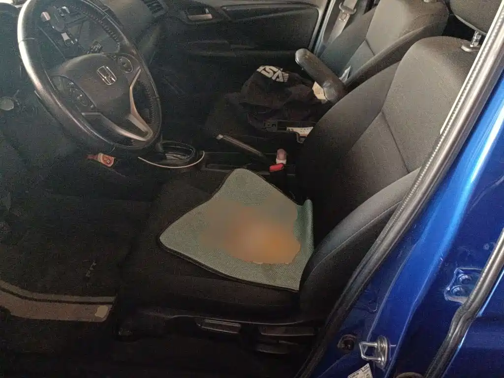 Honda Fit — фото 8