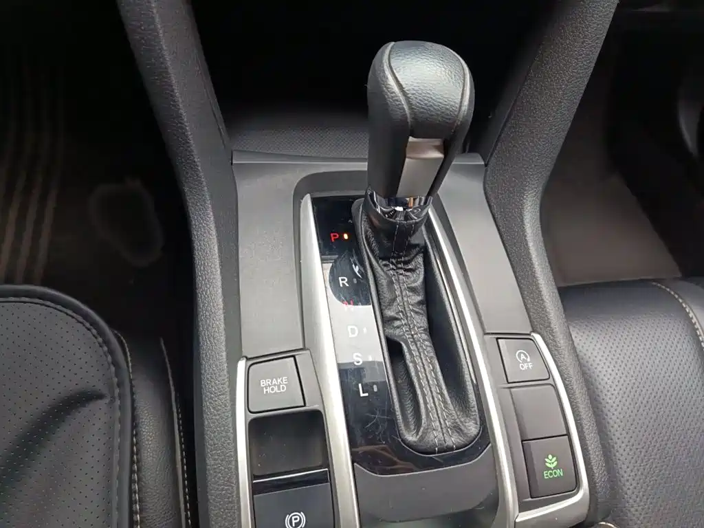 Honda Civic — фото 7