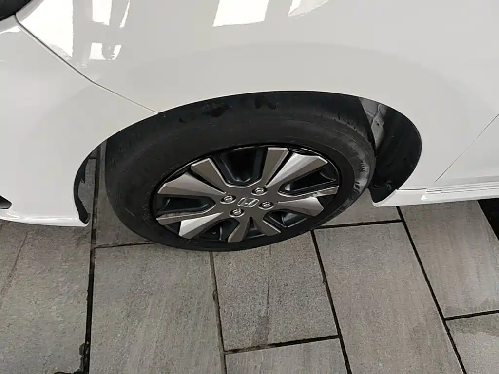 Honda Fit — фото 20