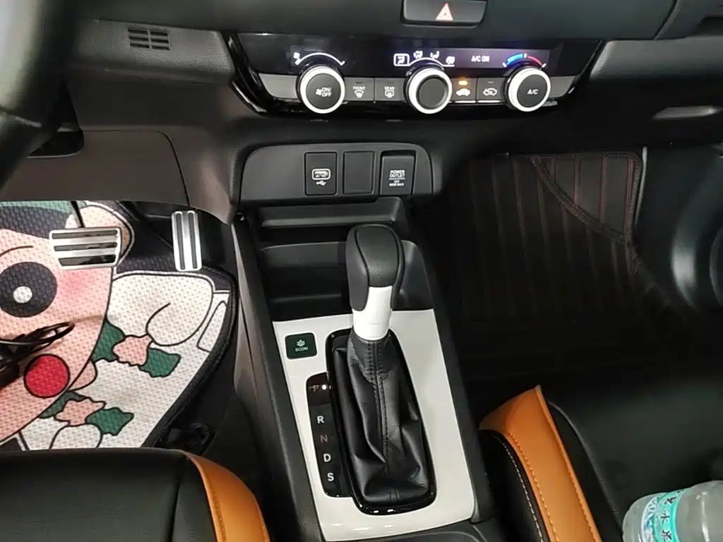Honda Fit — фото 7