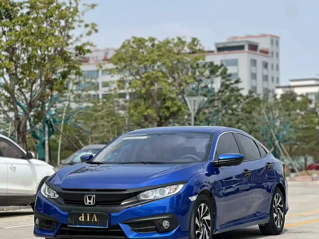 Honda Civic — фото 2