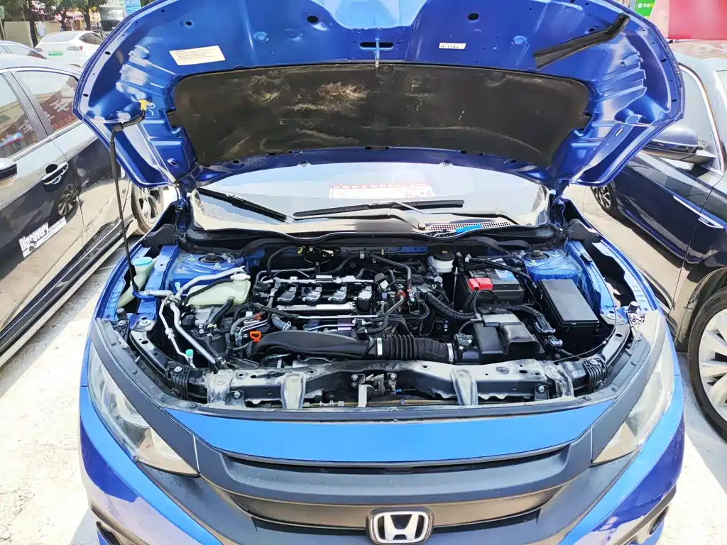 Honda Civic — фото 13