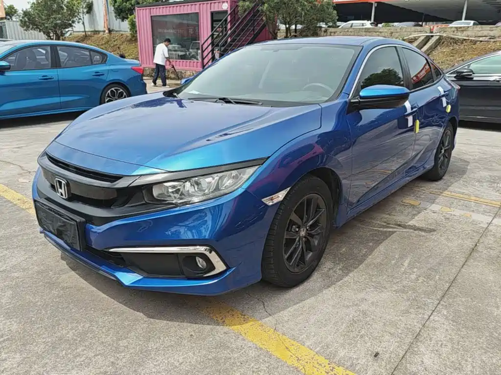 Honda Civic — фото 2