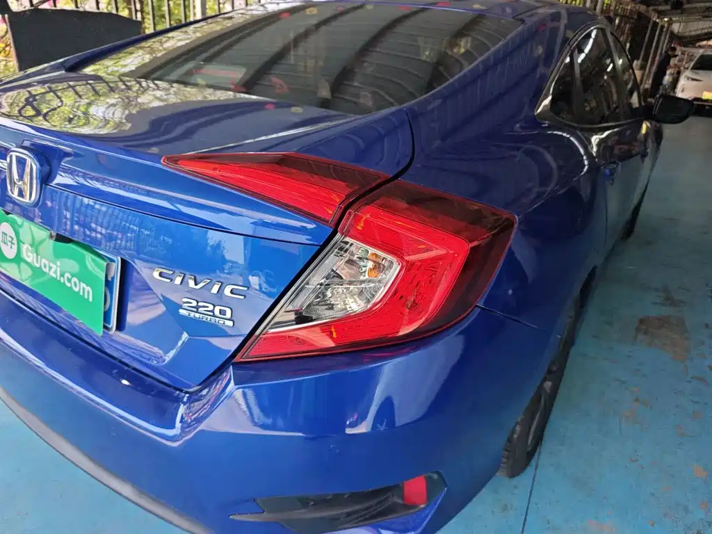 Honda Civic — фото 24