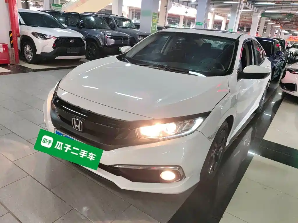 Honda Civic — фото 2