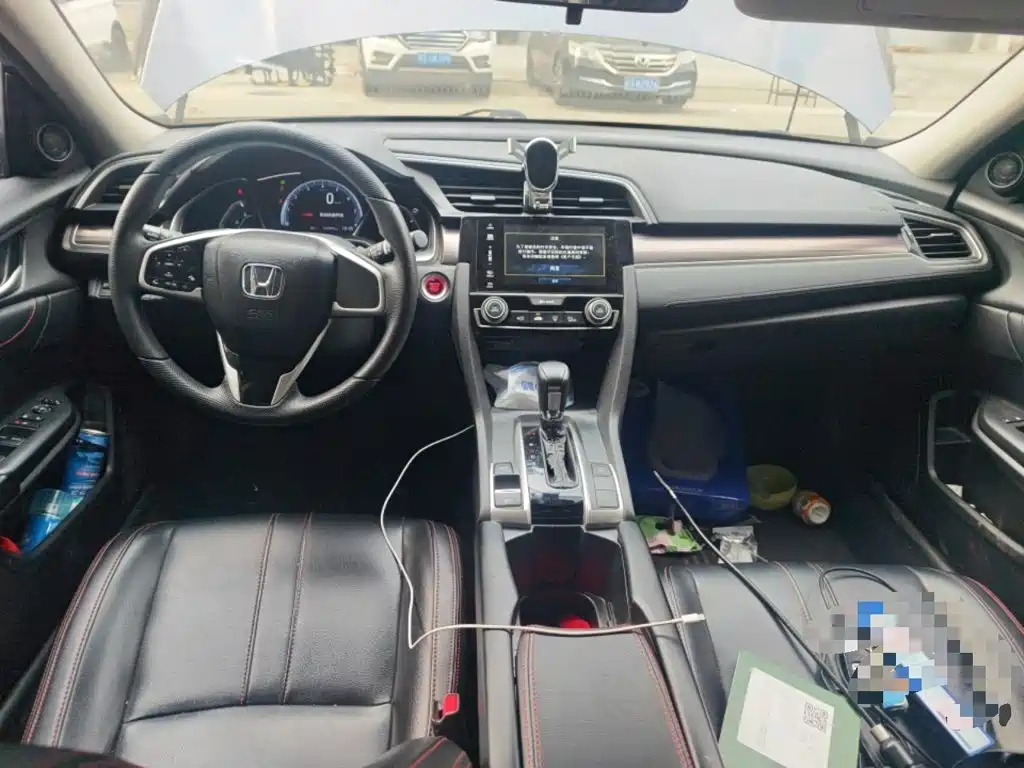 Honda Civic — фото 13