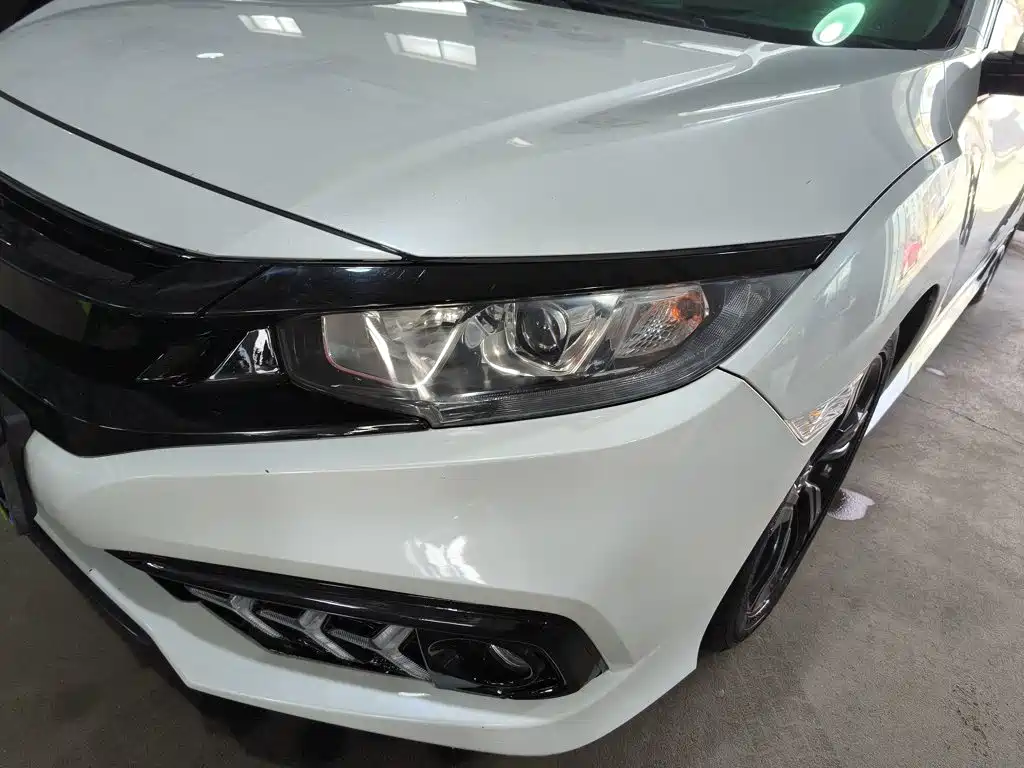 Honda Civic — фото 24