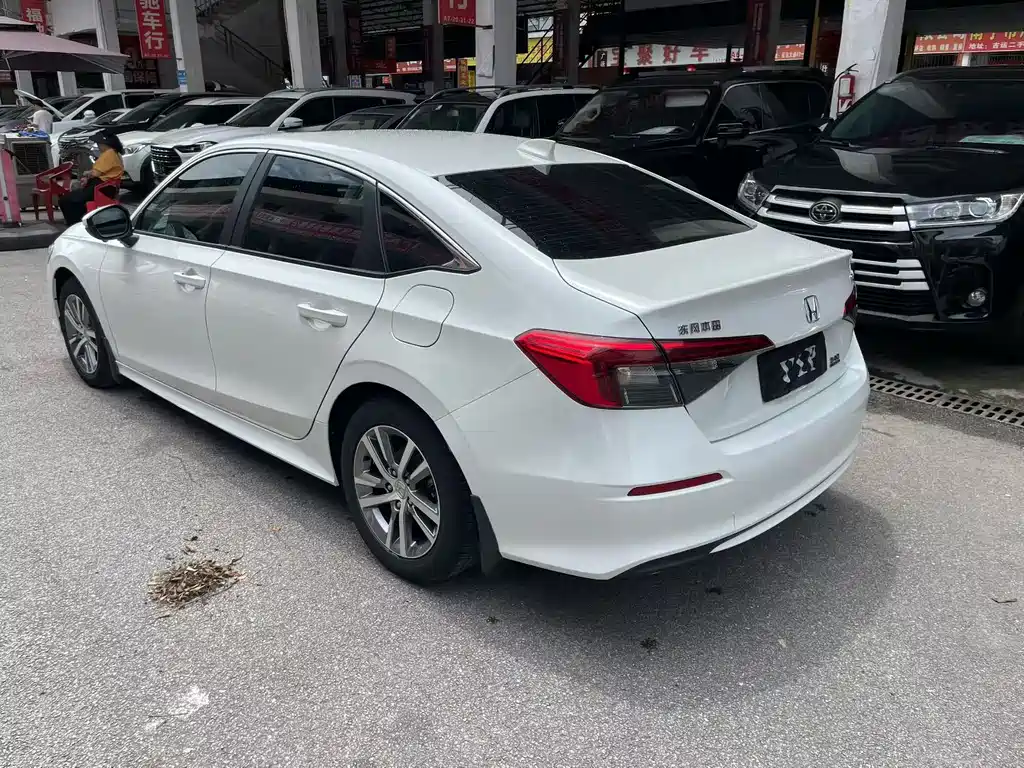 Honda Civic — фото 8
