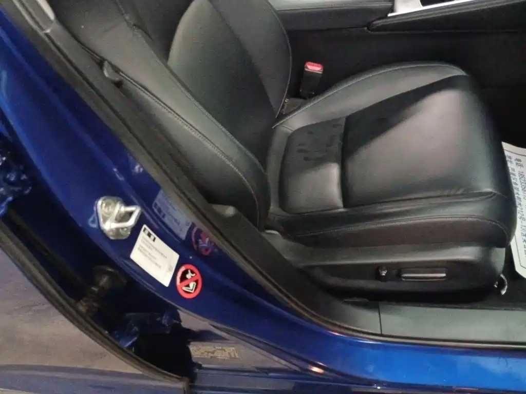 Honda Accord — фото 20