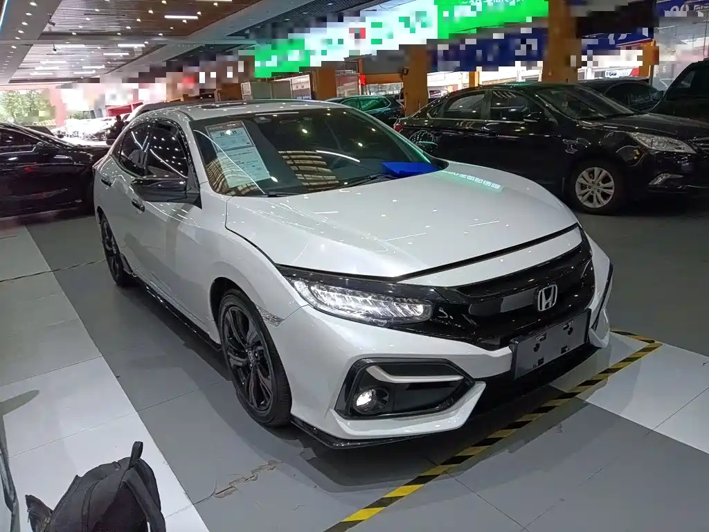Honda Civic — фото 4