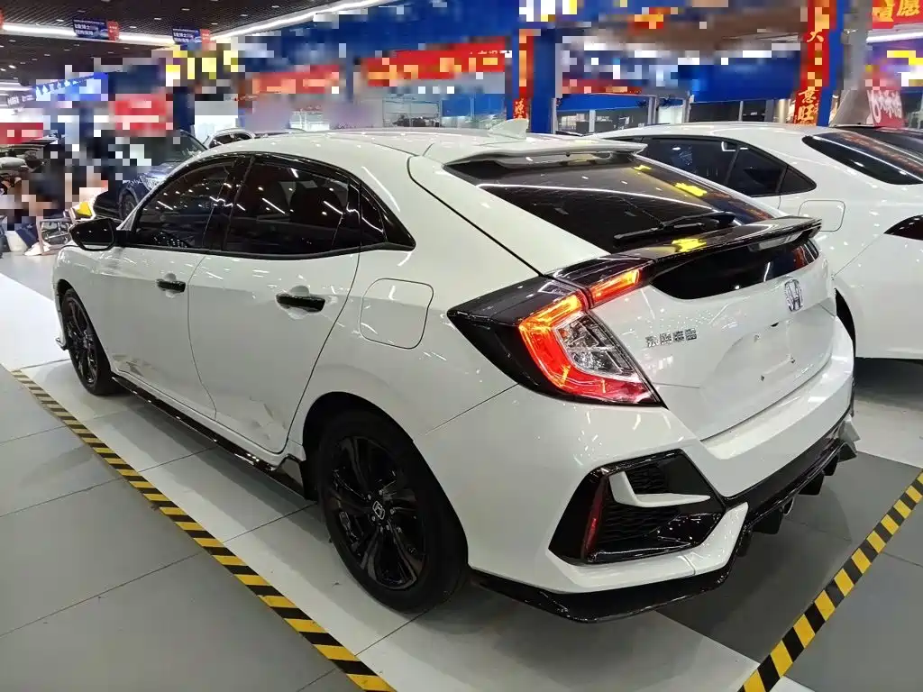 Honda Civic — фото 5