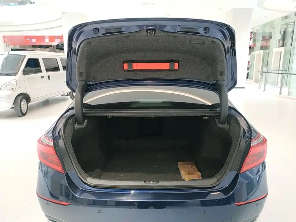 Honda Inspire — фото 15