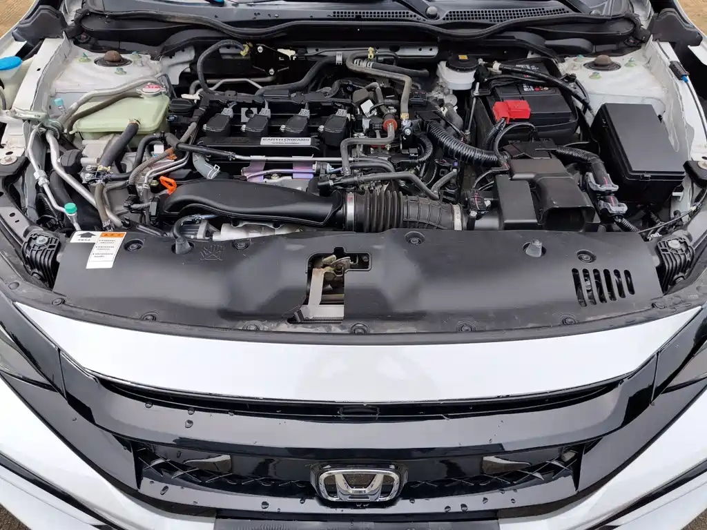 Honda Civic — фото 20