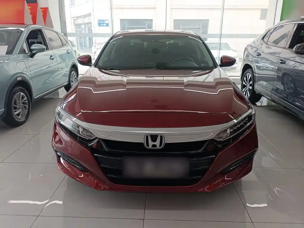 Honda Accord — фото 3