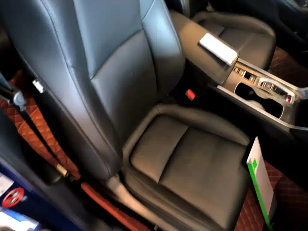 Honda Accord — фото 20