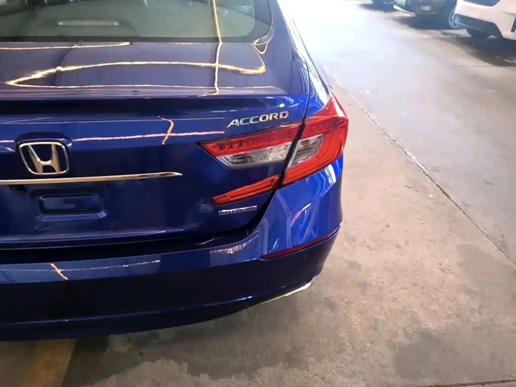 Honda Accord — фото 24