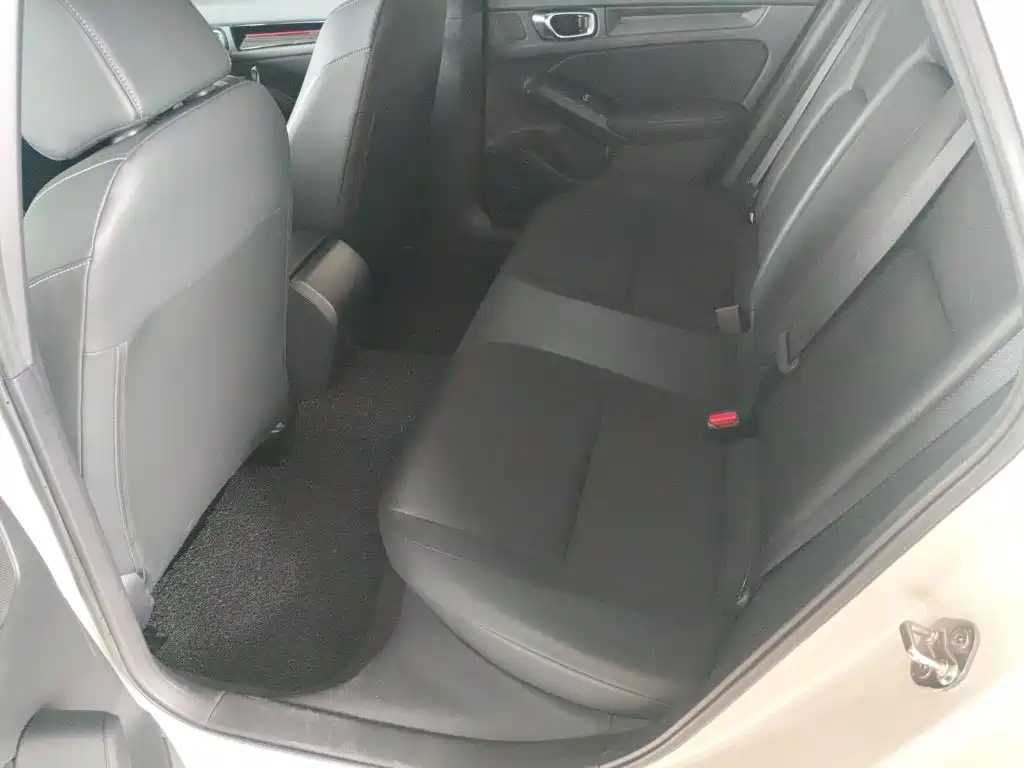 Honda Civic — фото 13