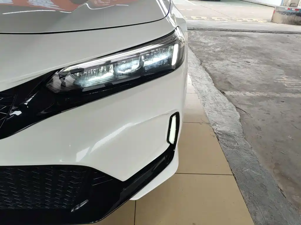 Honda Civic — фото 21