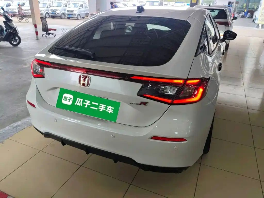 Honda Civic — фото 4
