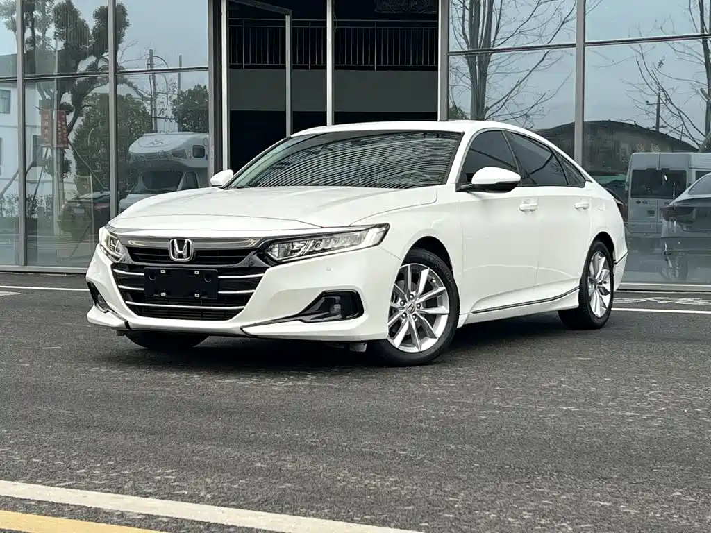 Honda Accord — фото 2