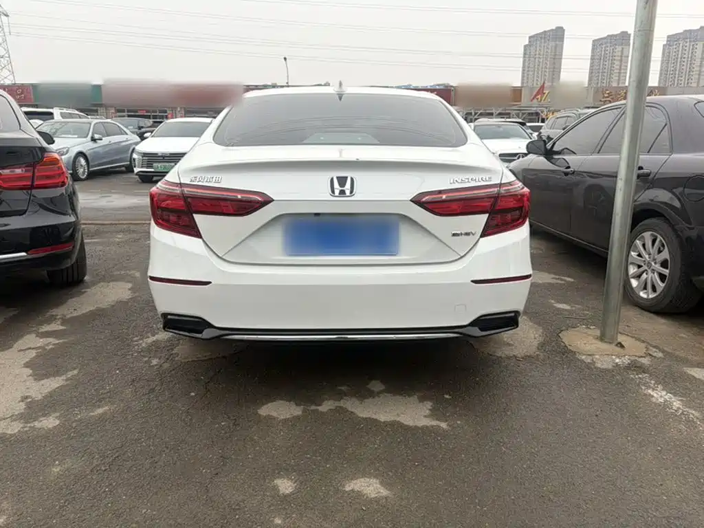 Honda Inspire — фото 8