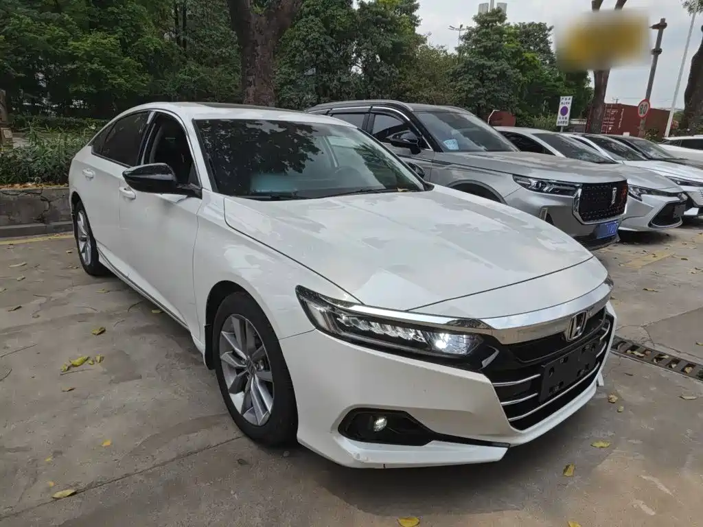 Honda Accord — фото 4