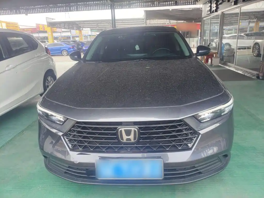 Honda Accord — фото 3