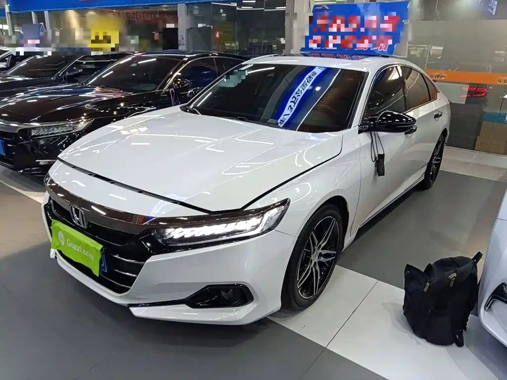Honda Accord — фото 2