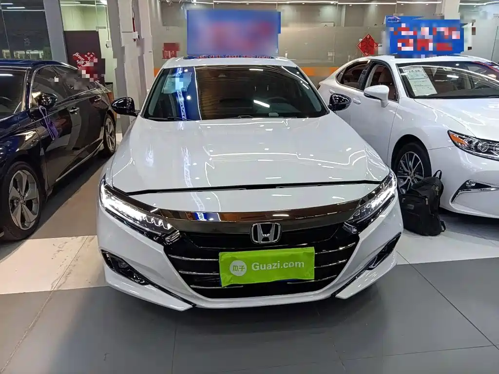 Honda Accord — фото 3