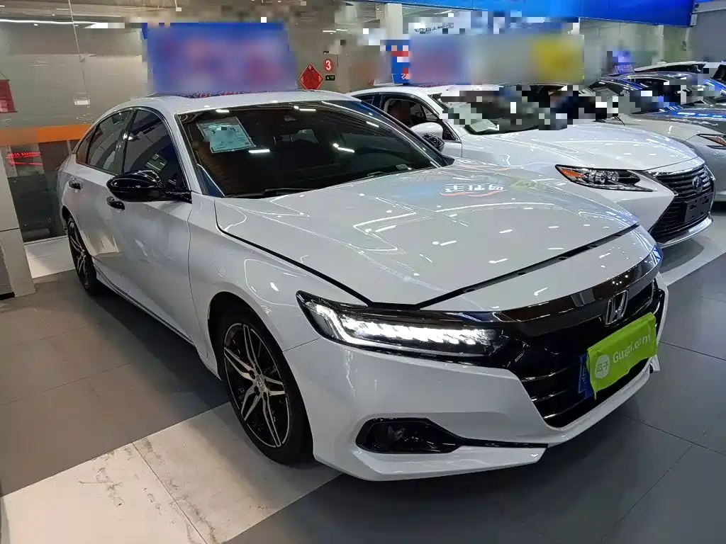 Honda Accord — фото 4