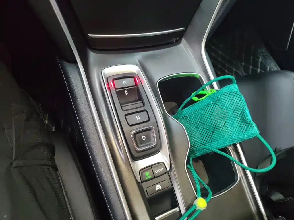 Honda Accord — фото 14