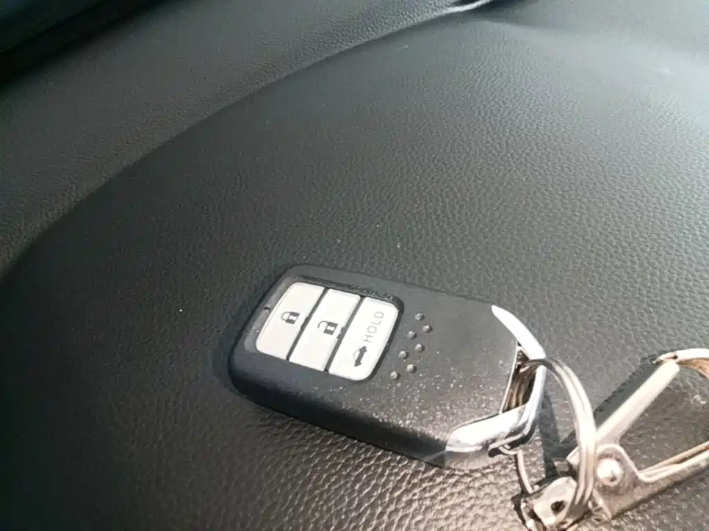 Honda Accord — фото 9