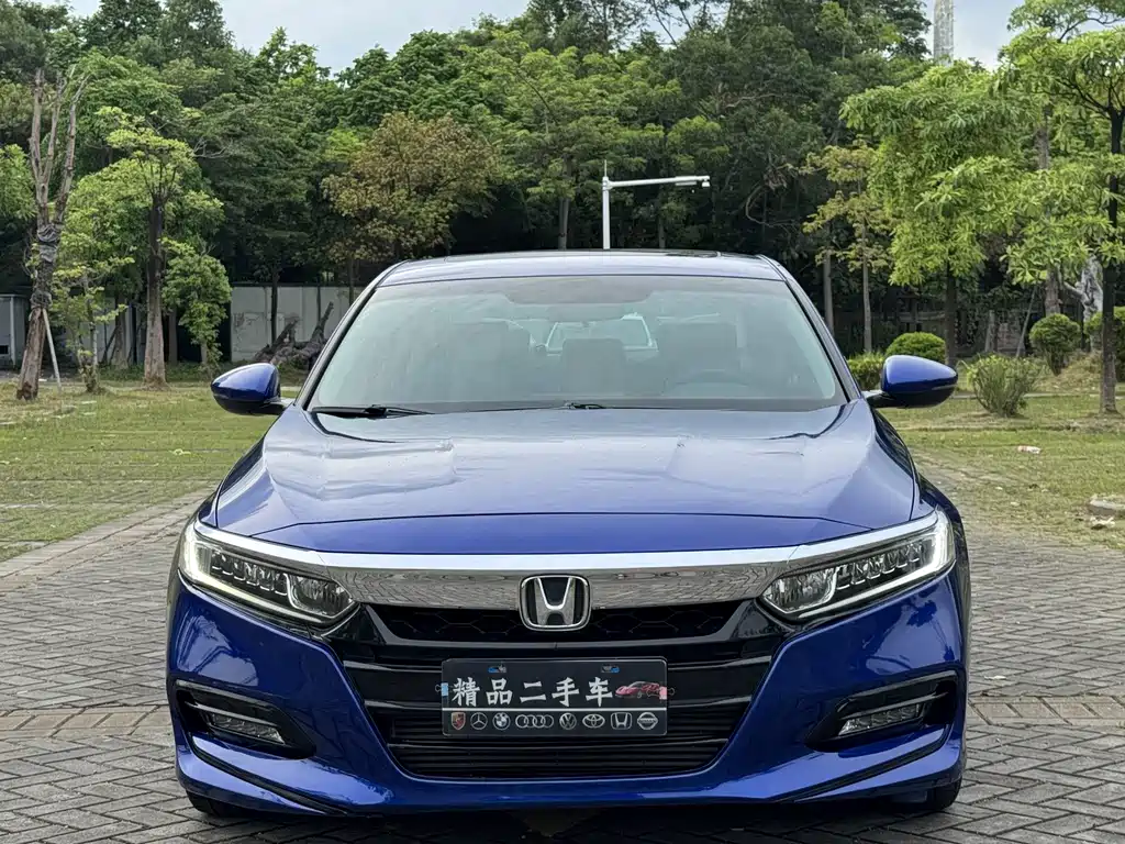 Honda Accord — фото 2
