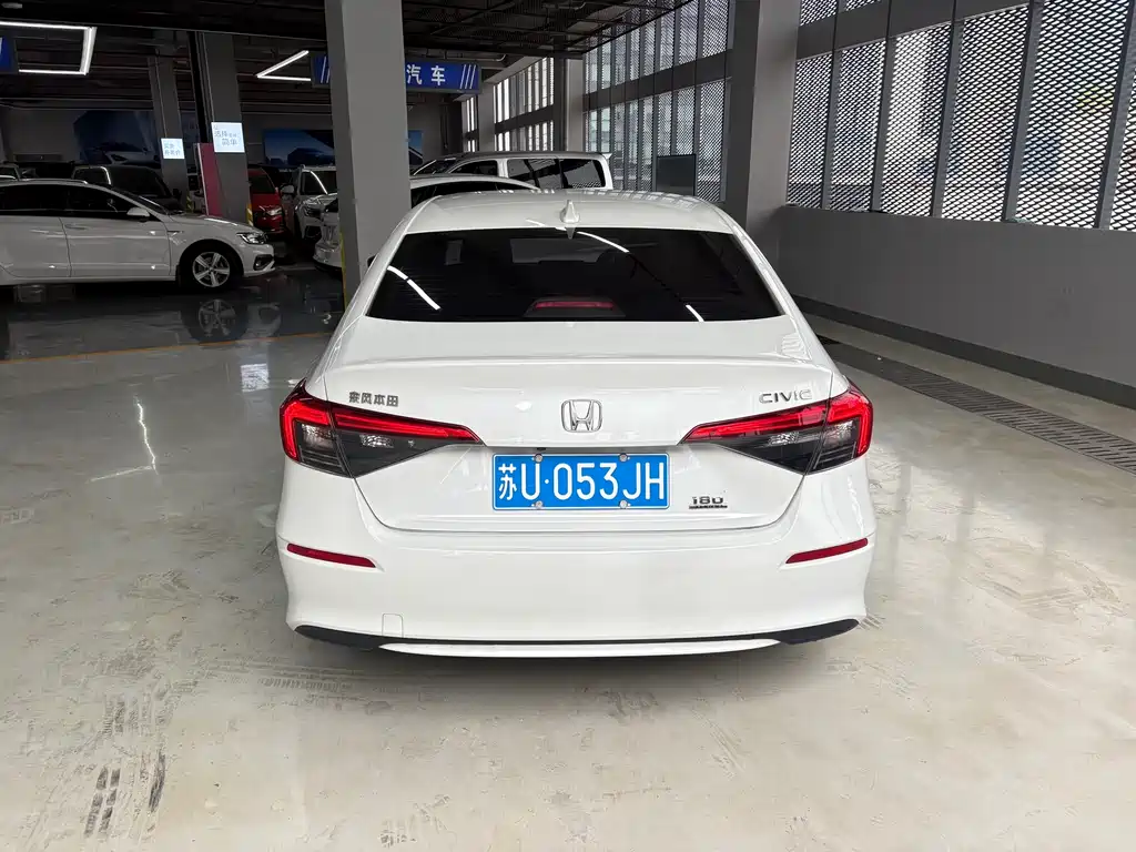 Honda Civic — фото 5