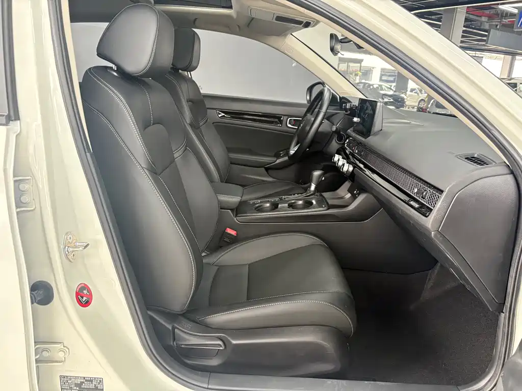 Honda Civic — фото 9
