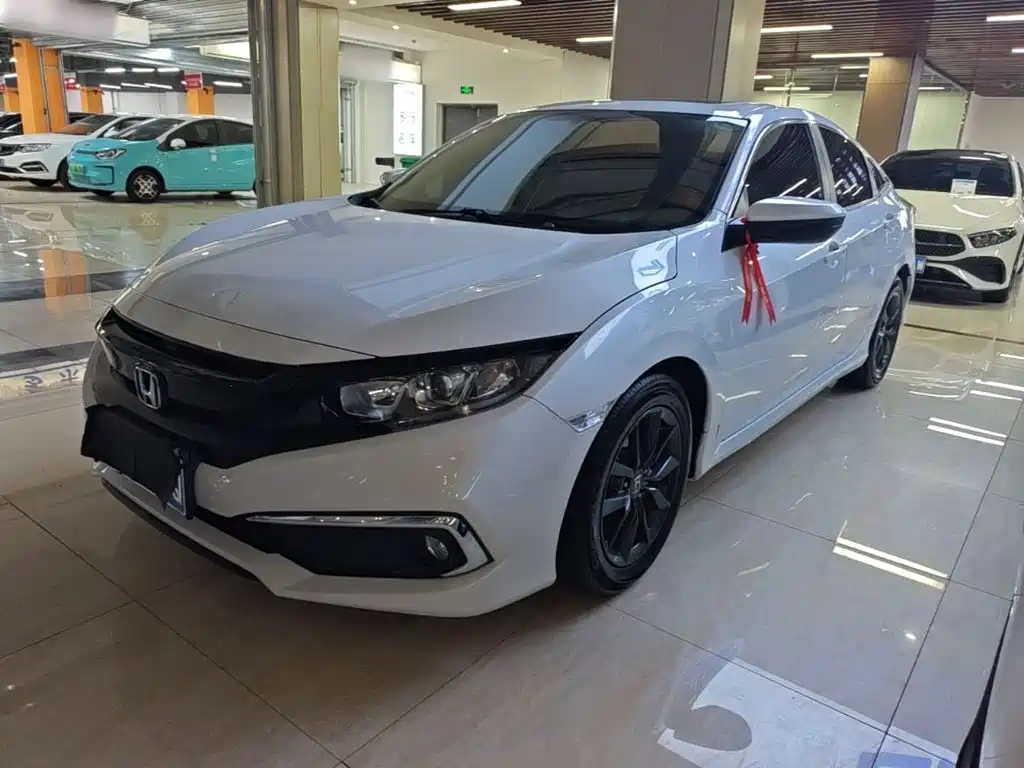 Honda Civic — фото 2