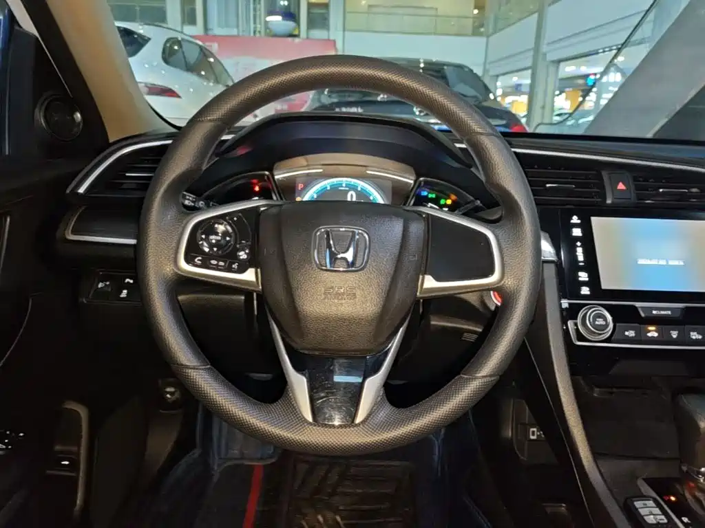 Honda Civic — фото 11