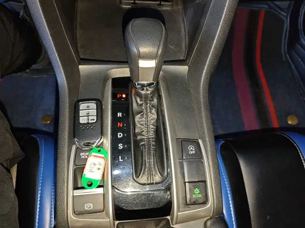 Honda Civic — фото 14