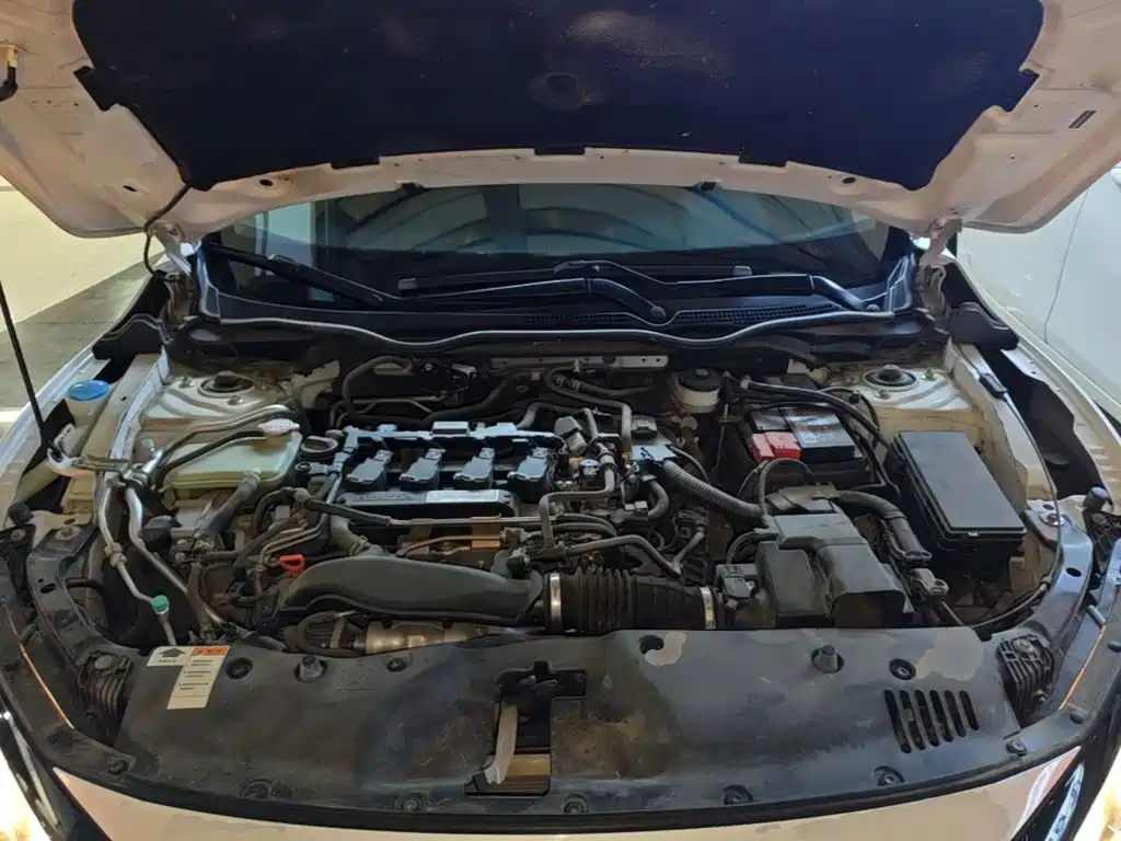 Honda Civic — фото 20