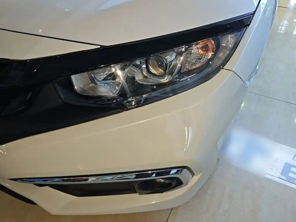Honda Civic — фото 24