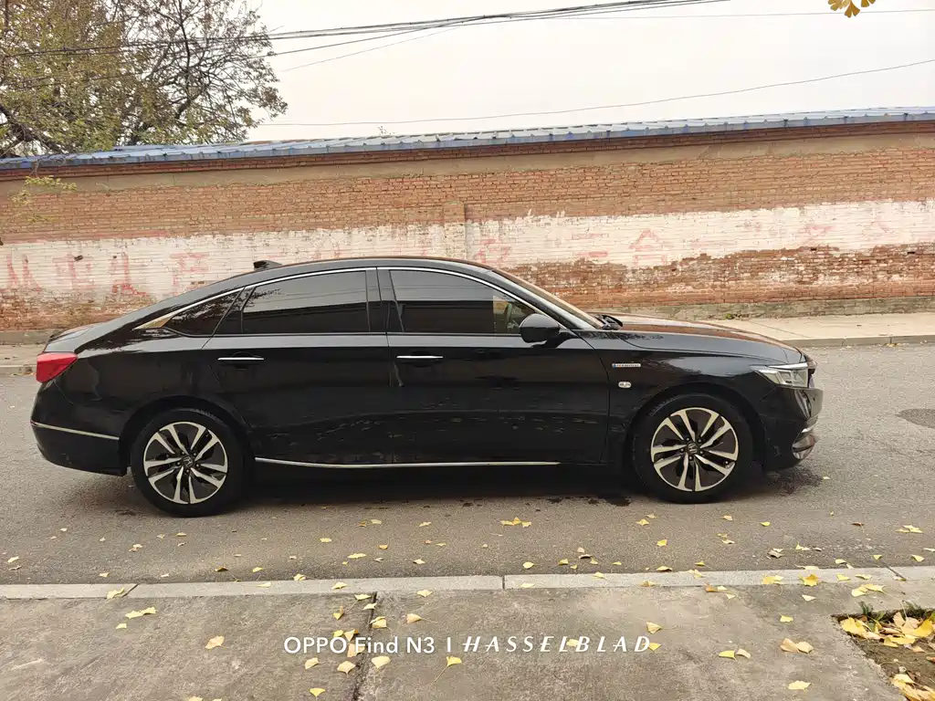 Honda Accord — фото 15