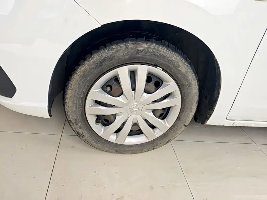Honda Fit — фото 23