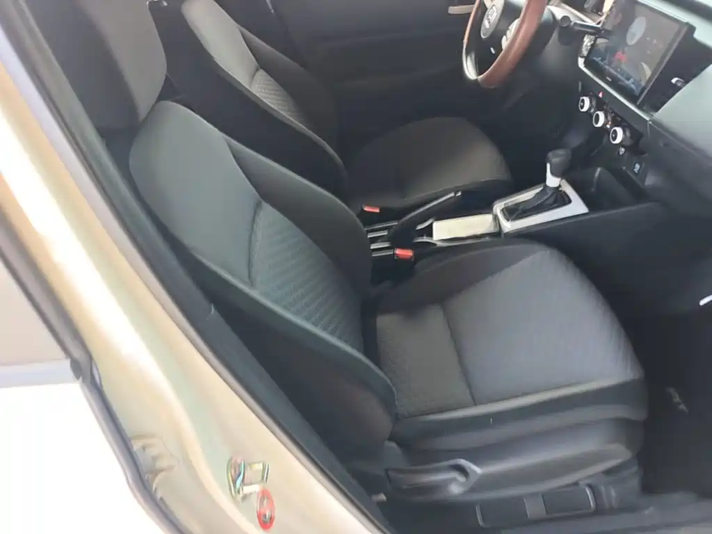 Honda Fit — фото 25